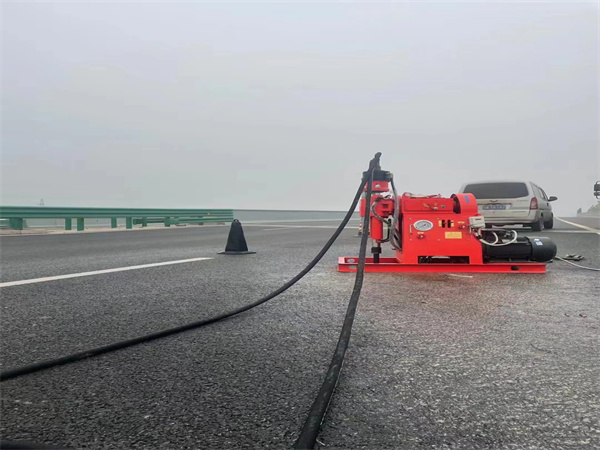 任县马路路基路面开裂下沉注浆加固灌浆